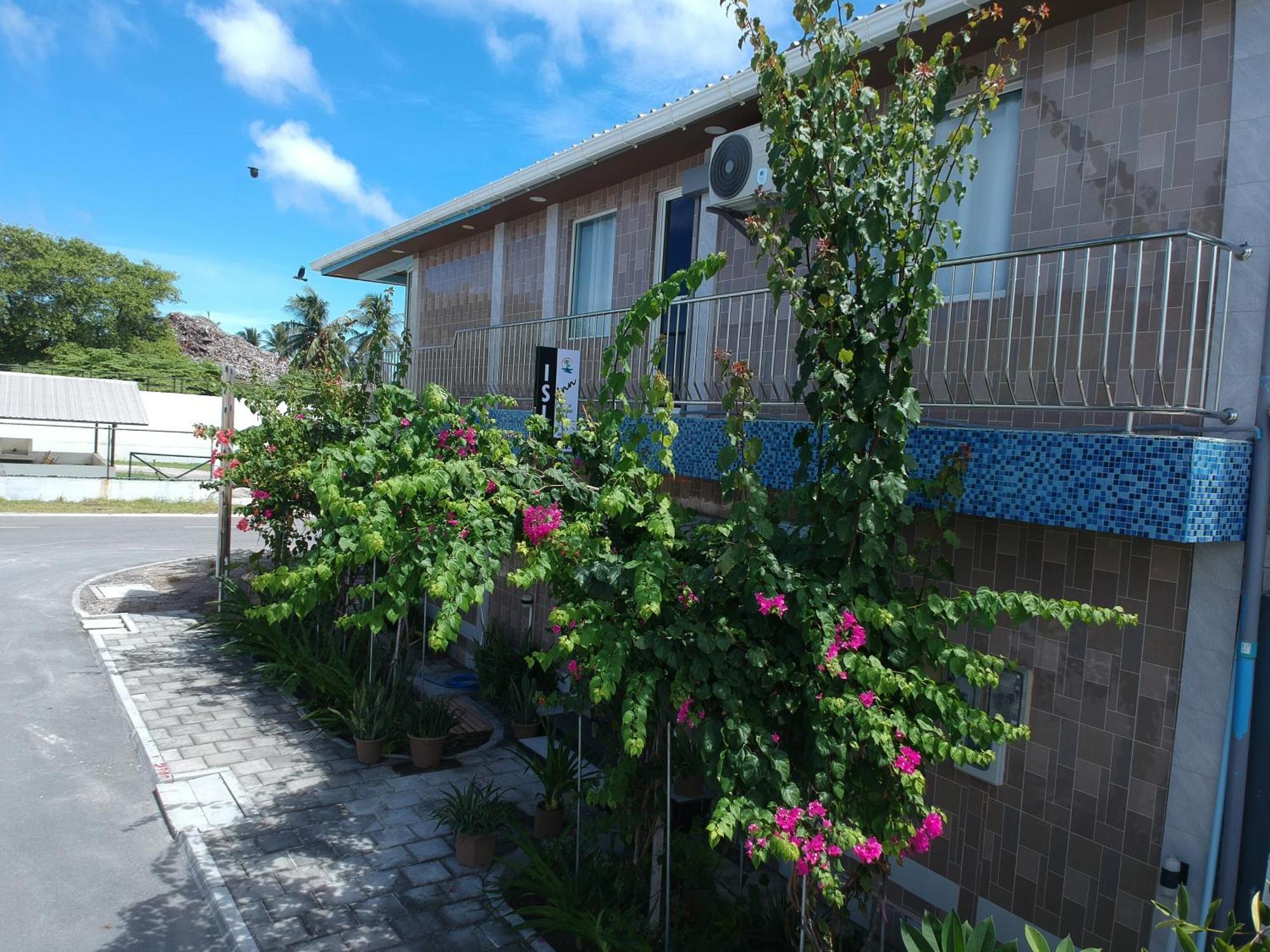 Isle Inn Guesthouse Fuvahmulah Экстерьер фото